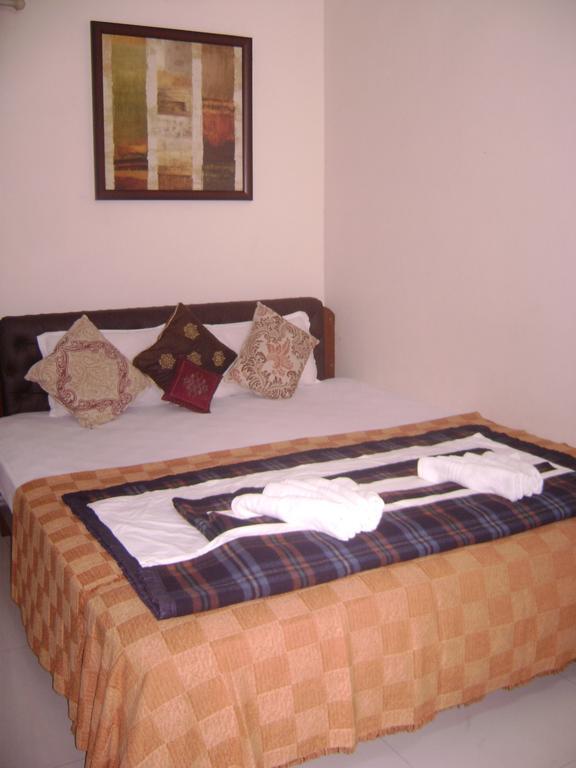 Innra Guest House Calcutta Rum bild