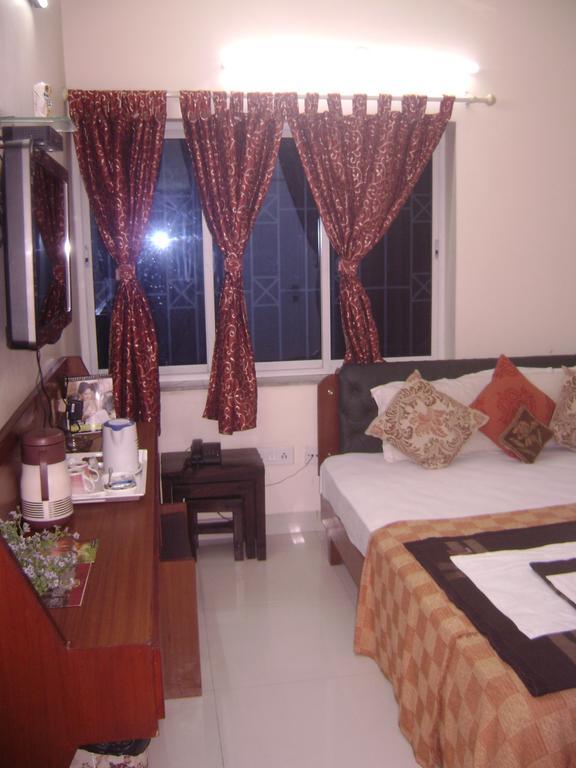 Innra Guest House Calcutta Rum bild